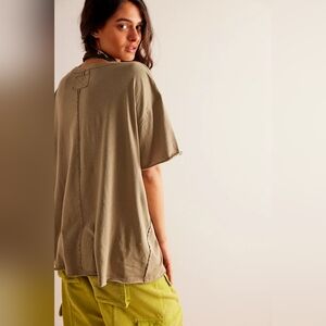NWT Free People $50 We The Free Nina Tee in Olive Stone Sz XS (Oversized)